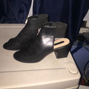 Forever 21 Chunky Peep Toe Sandal