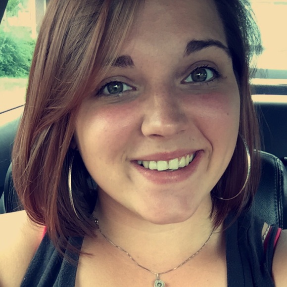 Meet your Posher, Breana