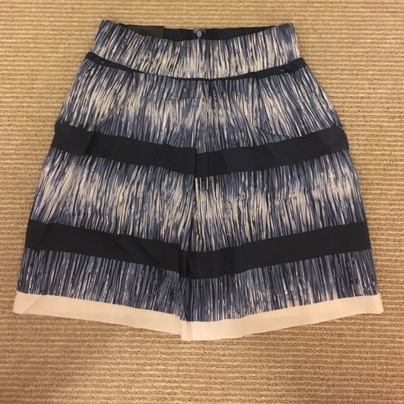 NWT! Banana Republic skirt size S