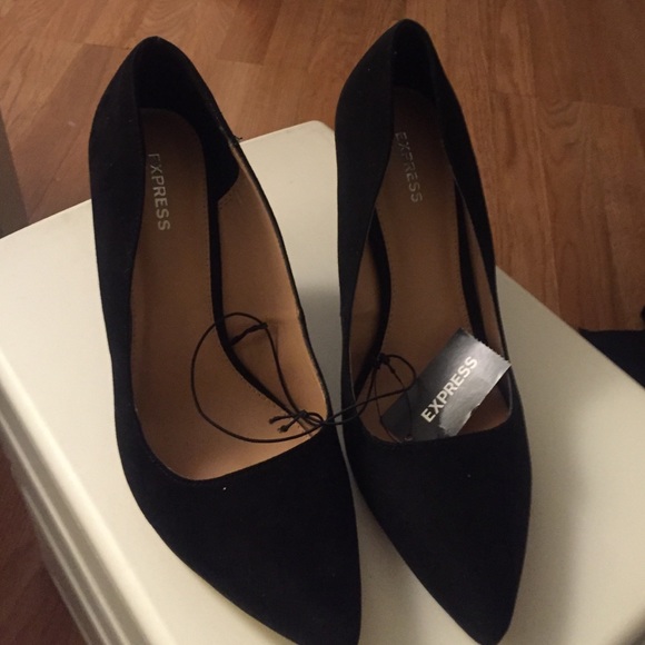 ❗️SOLD❗️Black Express shoes