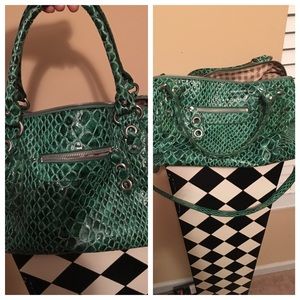 Jessica Simpson bag