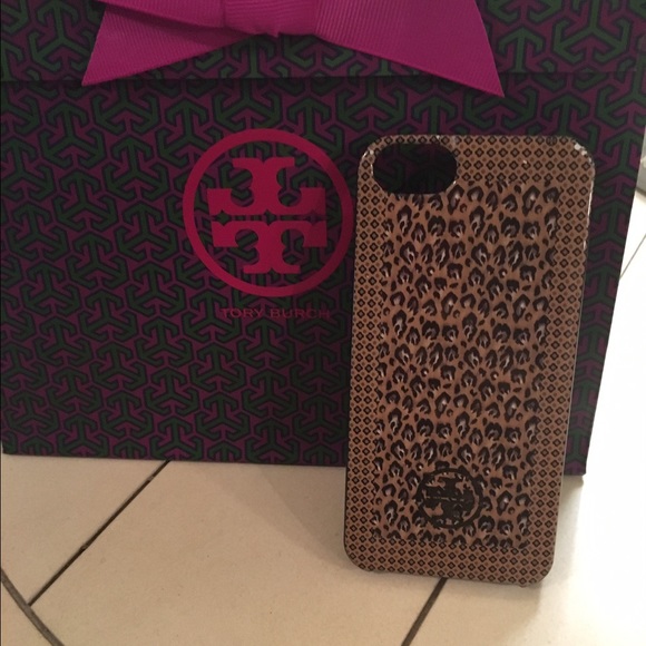 Tory Burch Accessories - iPhone 5 Tory Burch case