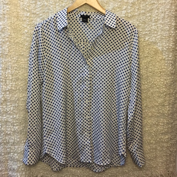 Ann Taylor Button Down Blouse 🌺