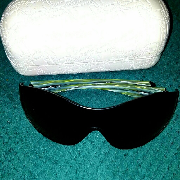 SALE!! Oakley Breathless Sunglasses