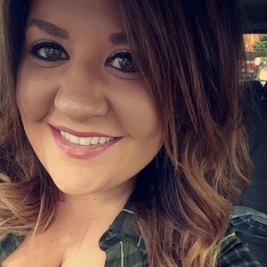 Meet your Posher, Cecilee