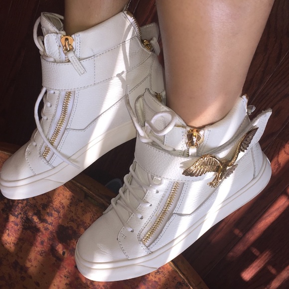 Giuseppe Sneakers!