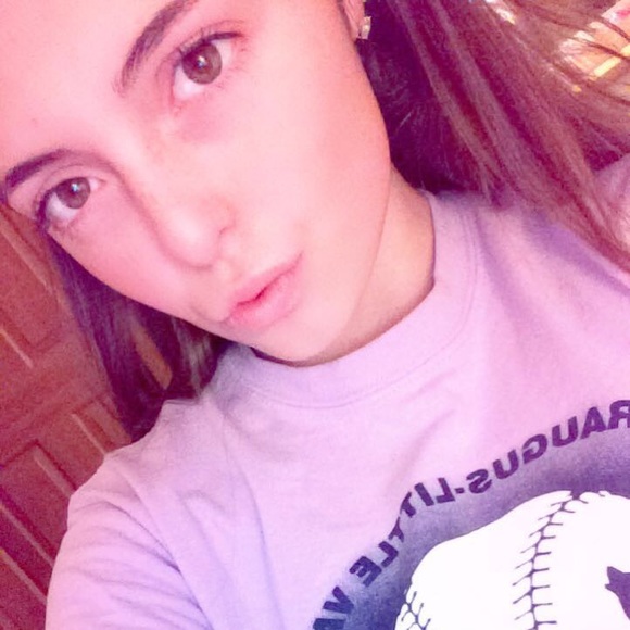 Meet your Posher, Maggie - Picture 2 of 2