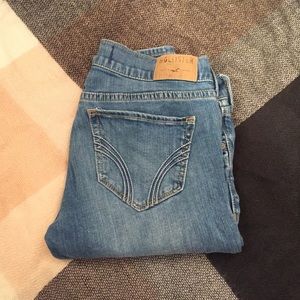 Hollister jeans.  Low rise size 1S. W25 L29.
