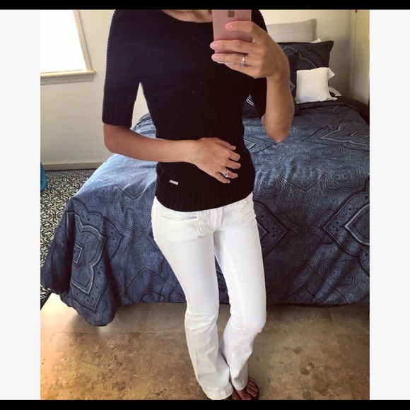 ✨Guess Sweater - Picture 2 of 4