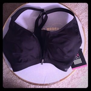 Victorias Secret Knockout sport bra 32C