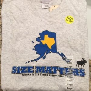 Size matters Alaska men's large shirt brand new