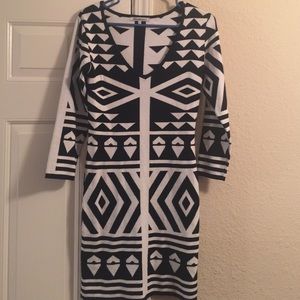 (FINAL PRICE) Long sleeve black & white dress