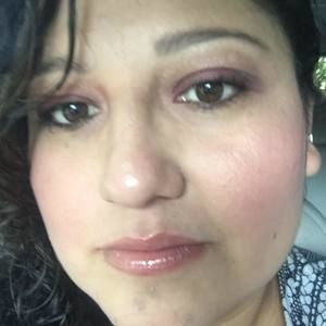 Meet your Posher, Nayeli