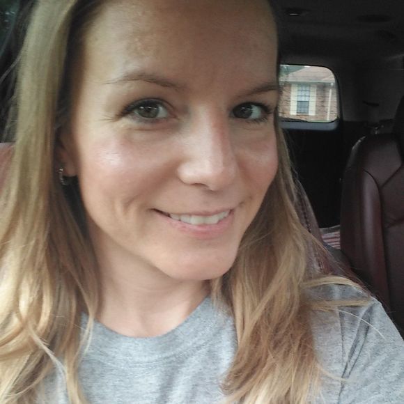 Meet your Posher, Sabrina