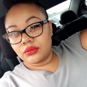 Meet your Posher, Tasha