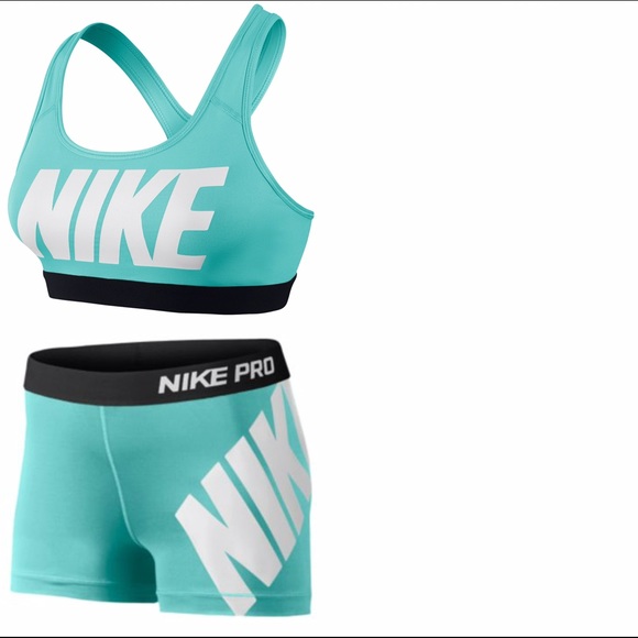 nike bra and short set