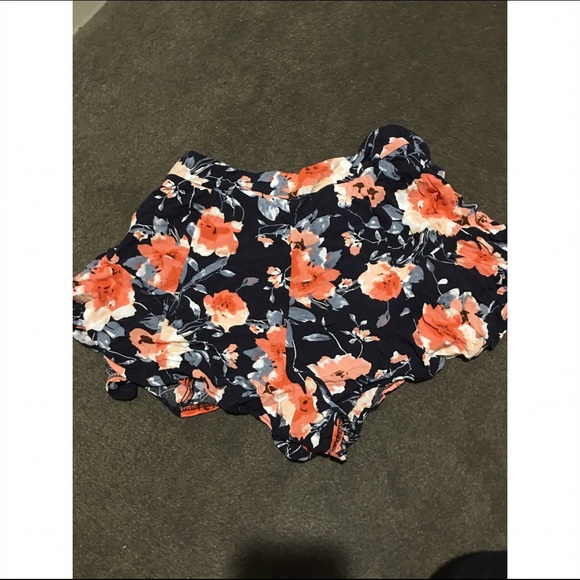 LF SHORTS