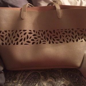 Gold tote