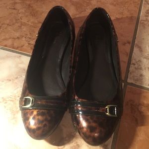 Cole haan tortoise flats size 10
