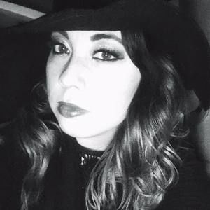 Meet your Posher, Cyndi