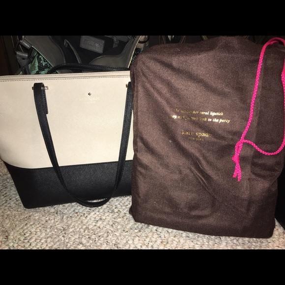Bag - Picture 2 of 4