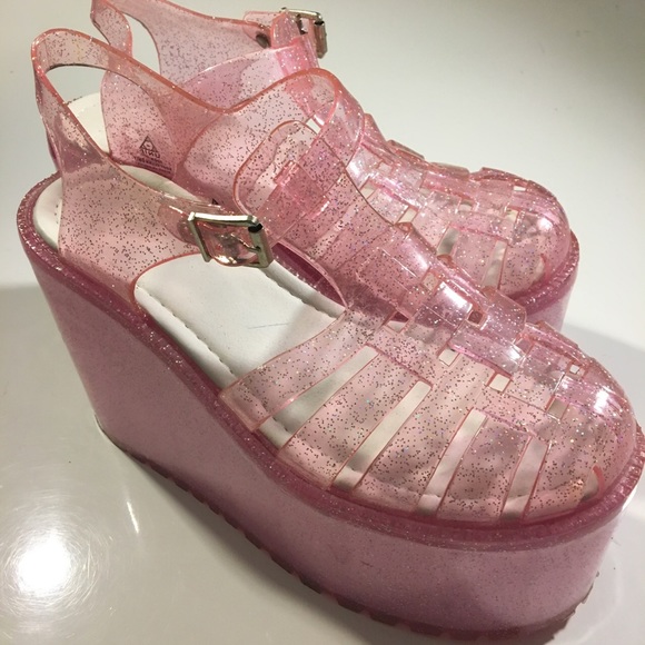 UNIF Shoes - UNIF GLITTER JELLY PLATFORM BUCKLE SANDAL UNIF Shoes - UNIF GLITTER JELLY PLATFORM BUCKLE SANDAL