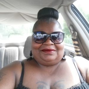 Meet your Posher, Shirley