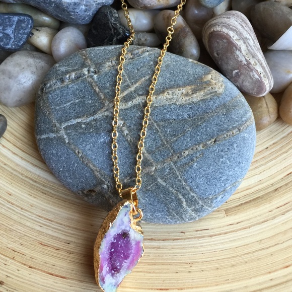 HP! Sale! Half Geode Purple Druzy Pendant Necklace - Picture 3 of 4