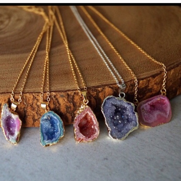 HP! Sale! Half Geode Purple Druzy Pendant Necklace - Picture 2 of 4