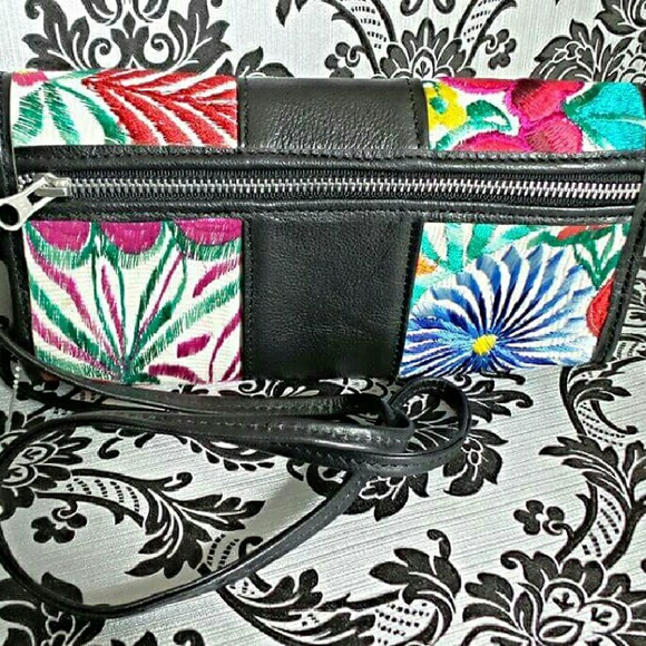 "CLUTCH" with removable strap - Picture 3 of 4