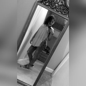 Meet your Posher, Nohemi