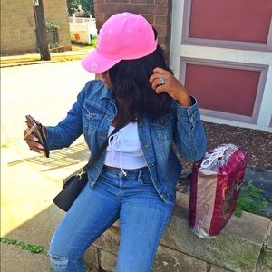 Meet your Posher, Sabrina