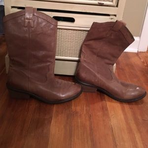 Jessica Simpson Cowboy boots