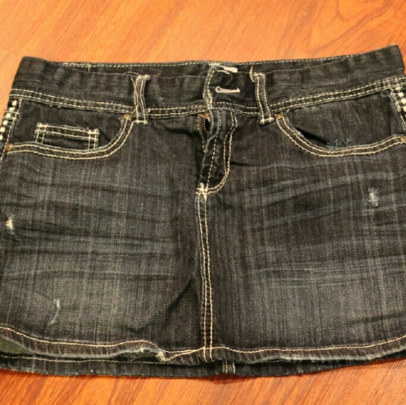 Maurice's Skirt