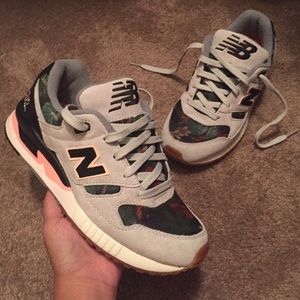 New Balance, Midnight Bloom 530's