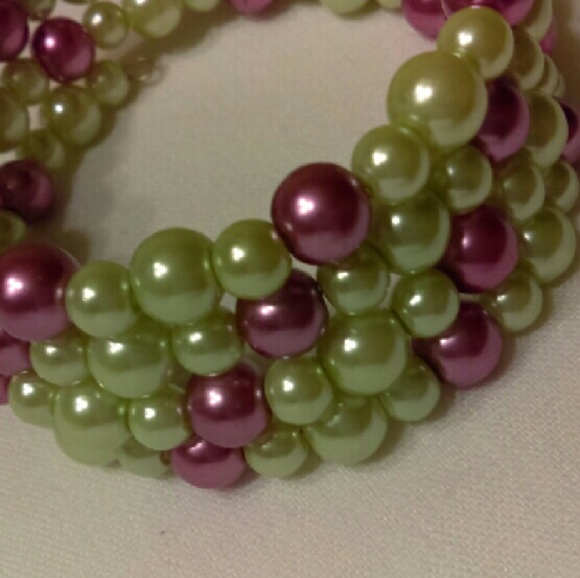 Handmade Memory Wire Bracelet Green/Purple - Picture 4 of 4