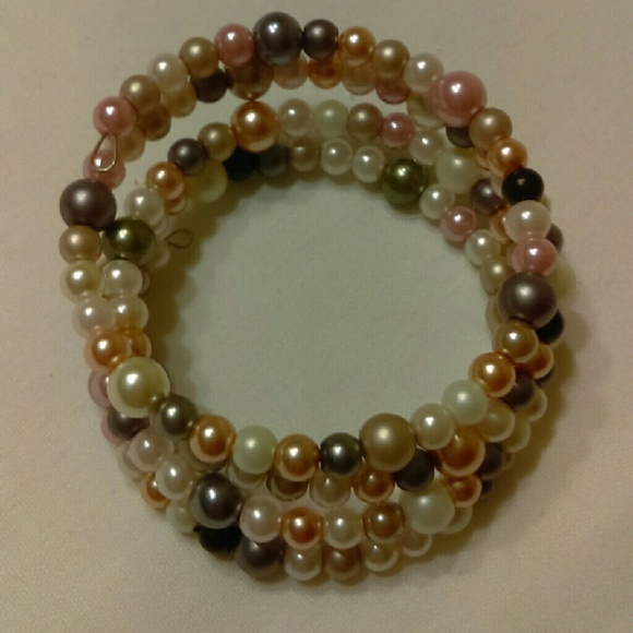 Handmade Memory Wire Bracelet - Picture 2 of 4