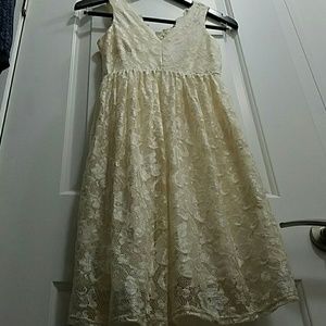 EUC Beautiful Double V neck Asos maternity dress!