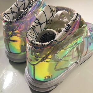 Shoes - NIKE MEN'S AIR FORCE 1 iD IRIDSCENT SNEAKER SZ 7.5 Shoes - NIKE MEN'S AIR FORCE 1 iD IRIDSCENT SNEAKER SZ 7.5