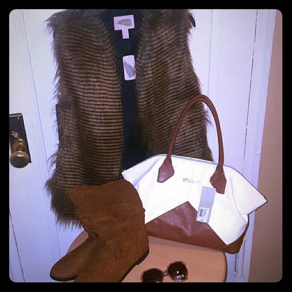 ALL ITEMS FOR SALE, CHECK OUT MY CLOSET!!! - Picture 1 of 1