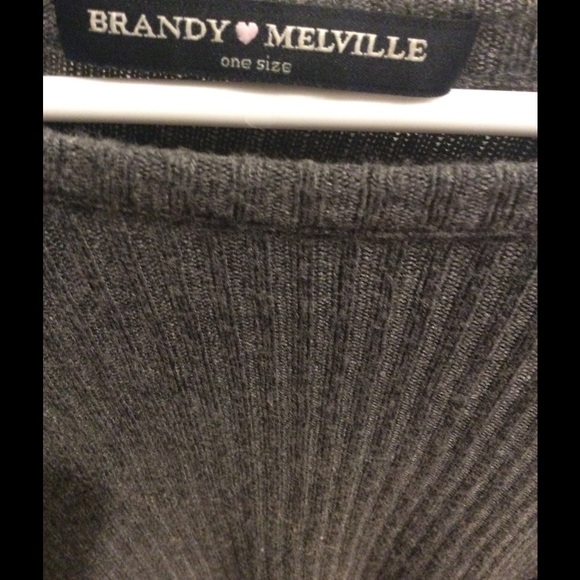 Brandy Melville sweater