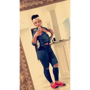 Meet your Posher, Lorena