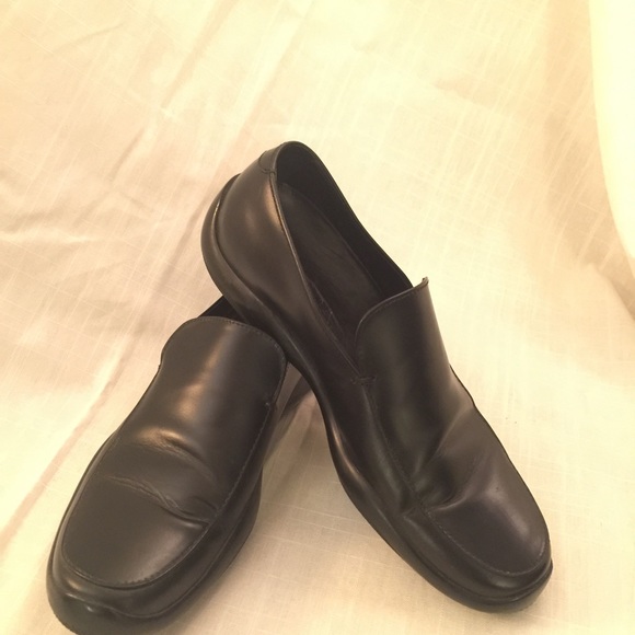 Prada slip on loafers - Picture 3 of 4