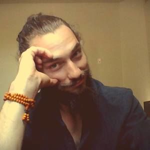 Meet your Posher, Christian