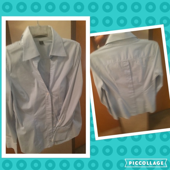 ♦️EXPRESS♦️ Blue Button Down - Picture 2 of 3