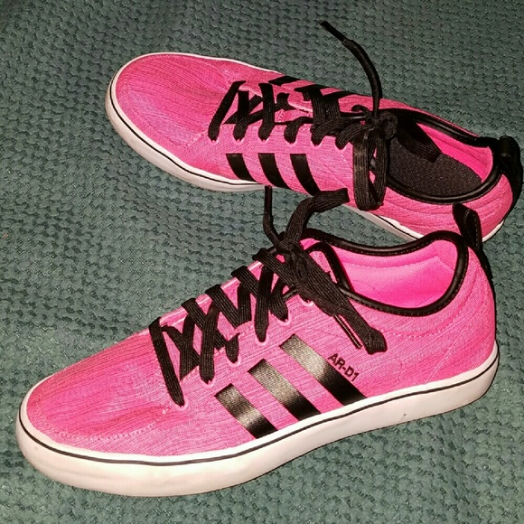 Adidas AR-D1 Pink size 8.5 womens