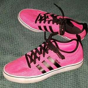 Adidas AR-D1 Pink size 8.5 womens