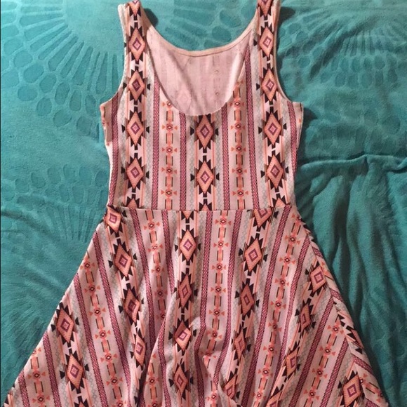 Dress - Picture 2 of 2