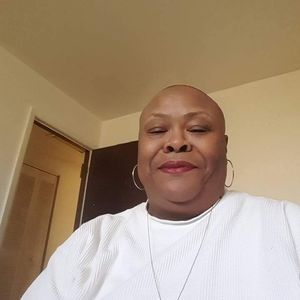 Meet your Posher, Elmira