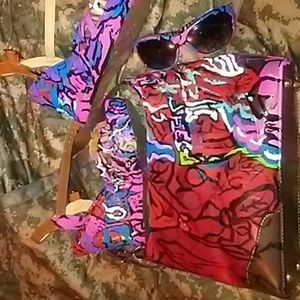 Handpainted Froyer roach gettin som head bagg